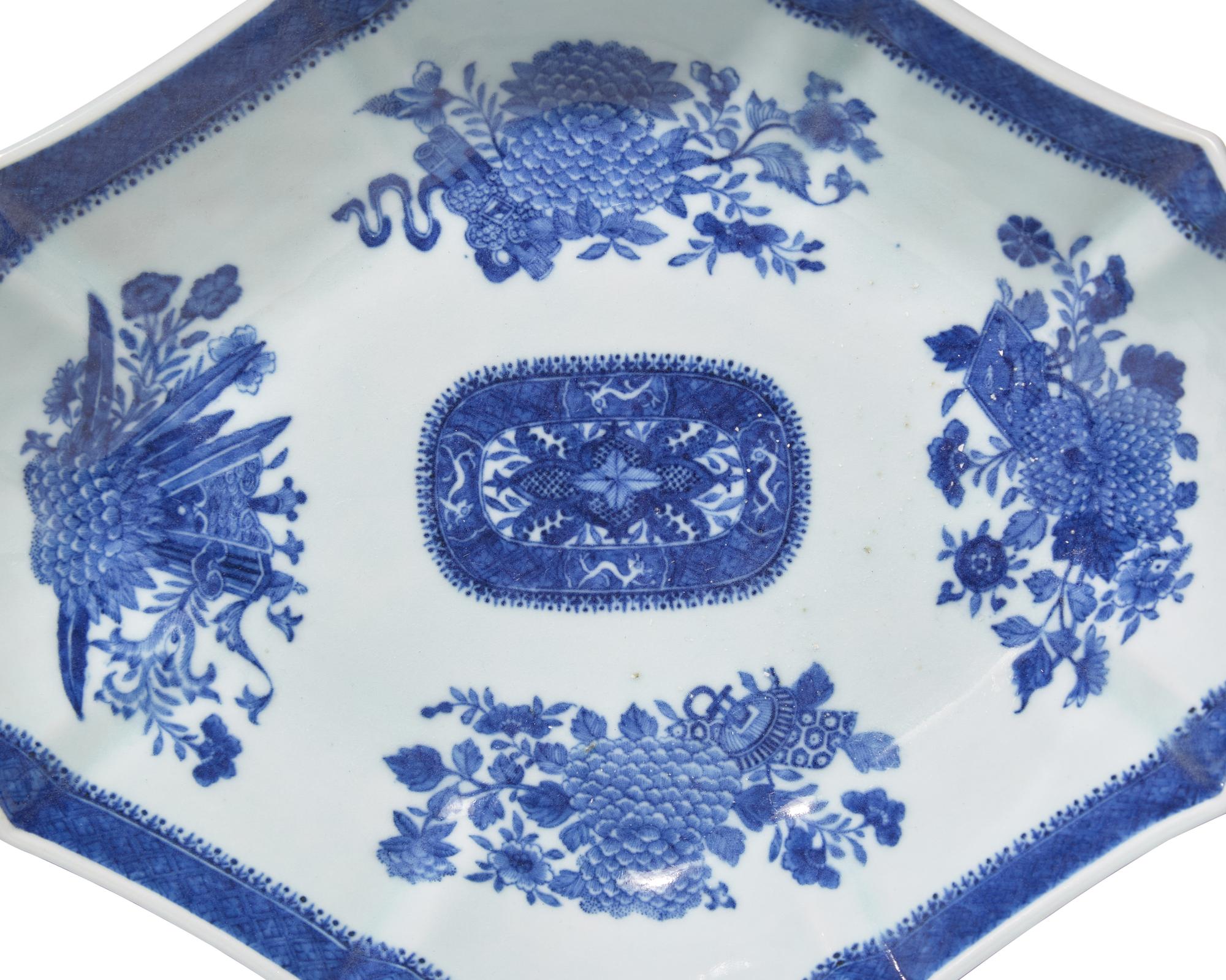 A Chinese Export Porcelain Blue Fitzhugh Oval Compote and Pair of Oval Serving Dishes
