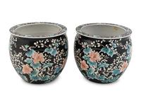 A Pair of Chinese Famille Rose Porcelain Fish Bowls