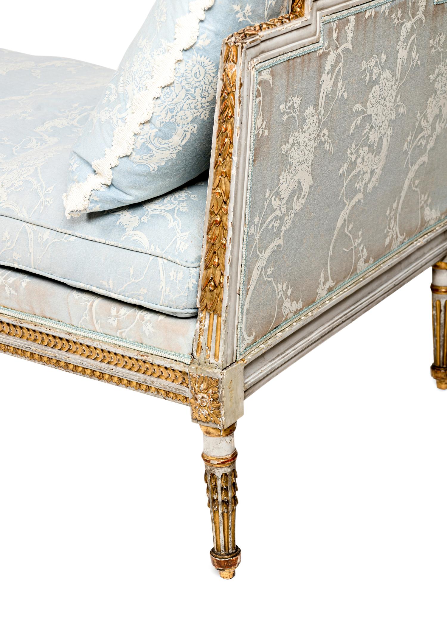 A Louis XVI Grey-Painted and Parcel-Gilt Lit du Jour