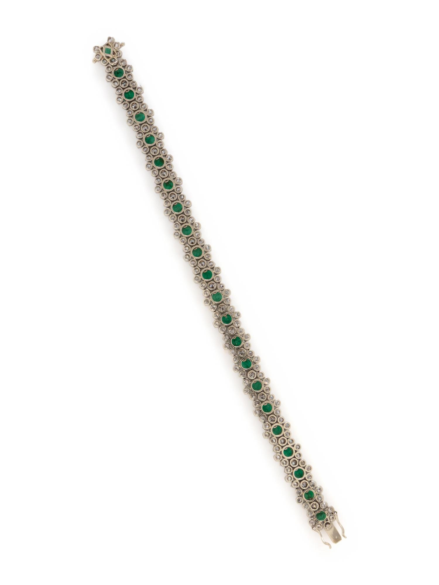 EMERALD, DIAMOND, AND WHITE GOLD BRACELET