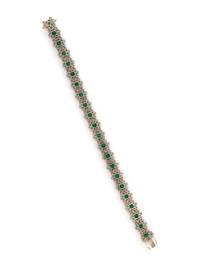 EMERALD, DIAMOND, AND WHITE GOLD BRACELET