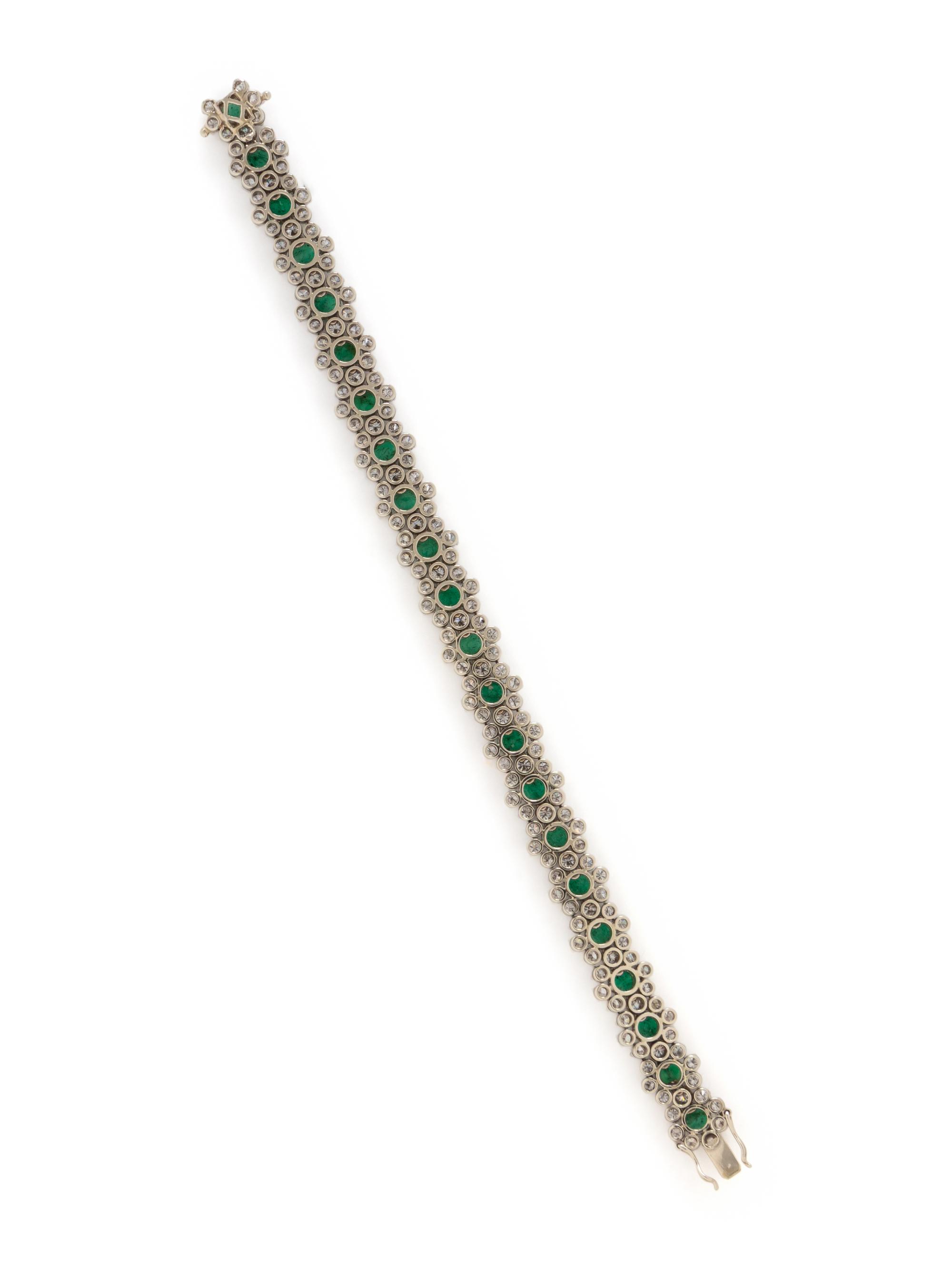 EMERALD, DIAMOND, AND WHITE GOLD BRACELET