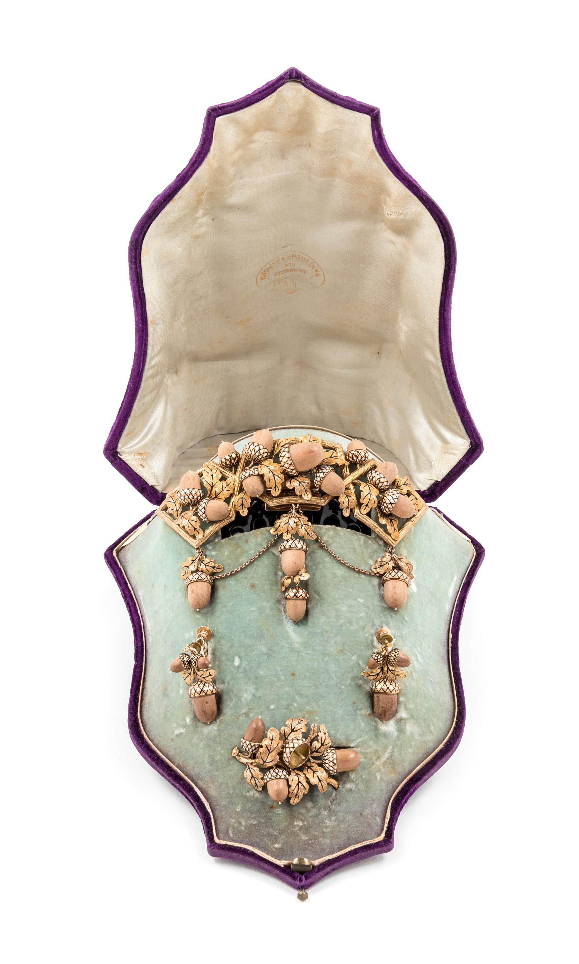 [GRANT, Ulysses S.— GRANT, Julia, First Lady]. Carved Applewood and 18-karat Gold Jewelry Suite, Browne & Spaulding, Jewelers, New York City, 1865.