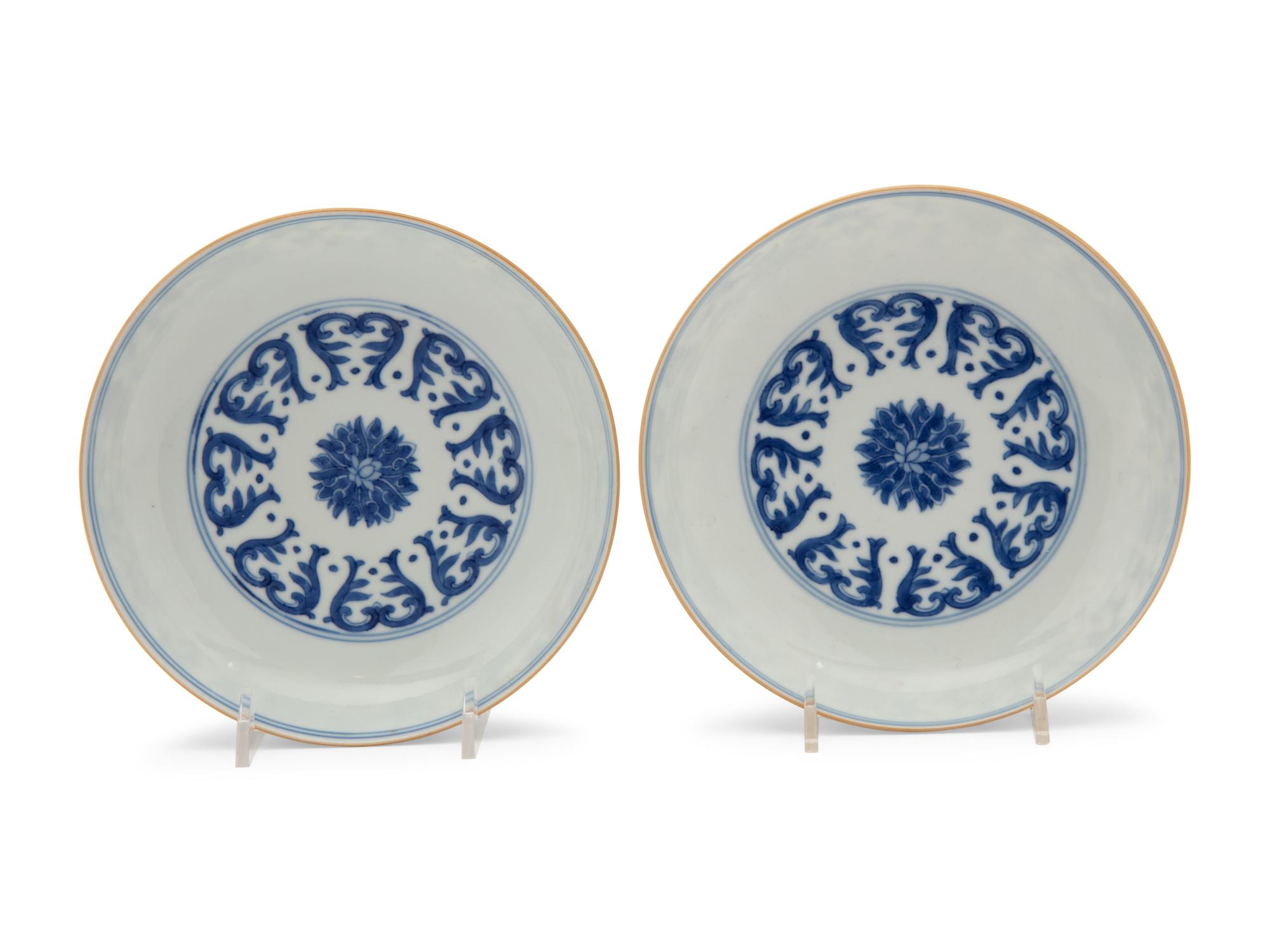 A Pair of Blue and White Porcelain 'Lotus' Plates