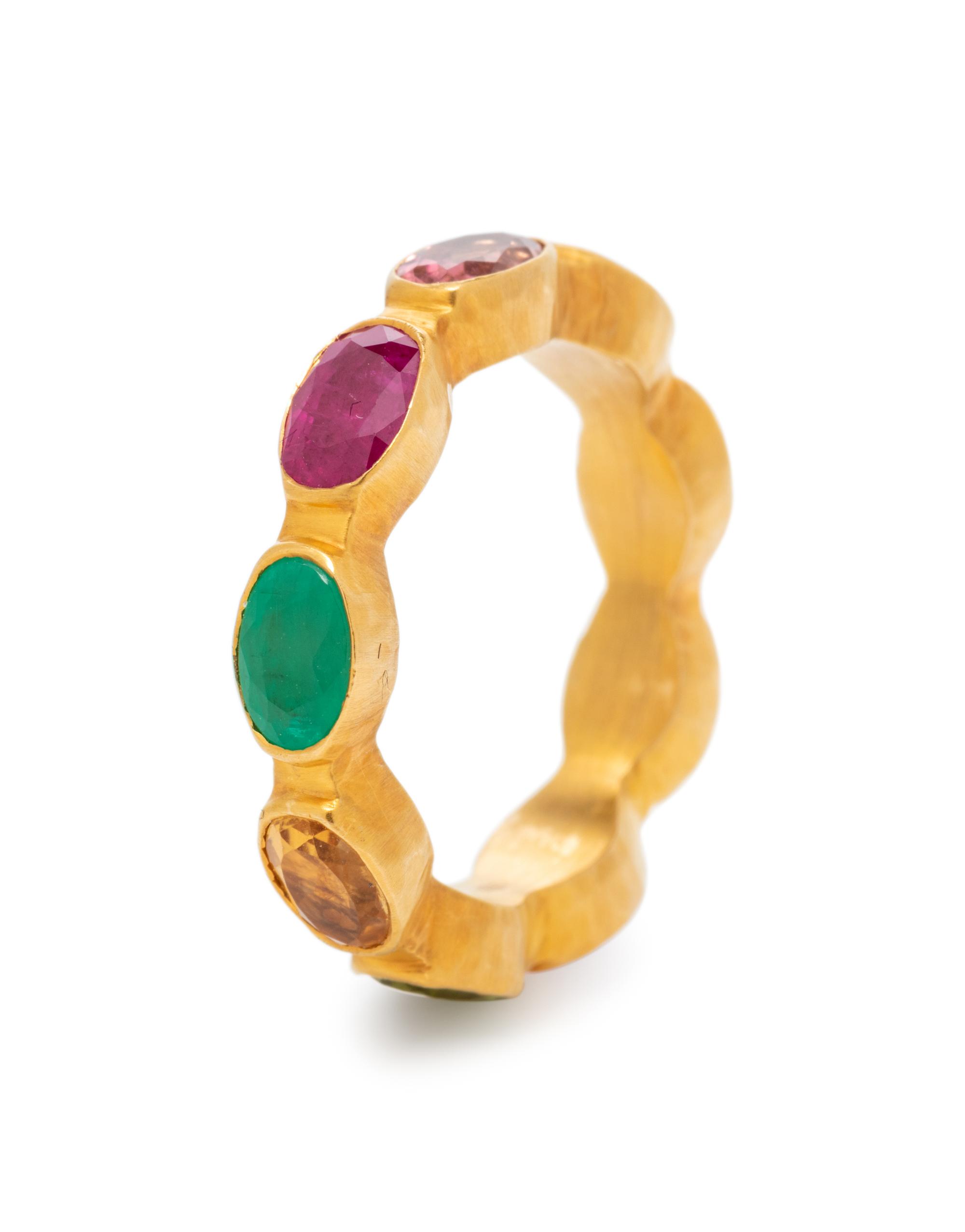 YELLOW GOLD AND MULTIGEM RING
