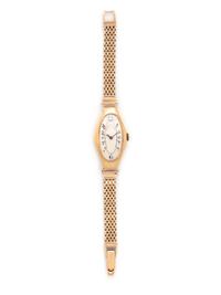 VACHERON CONSTANTIN, 18K YELLOW GOLD TONNEAU WATCH