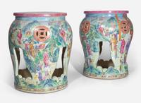 An unusual pair of Chinese export porcelain famille rose-decorated garden stools, first half 19th Century 粉彩繡墩一對 十九世紀初