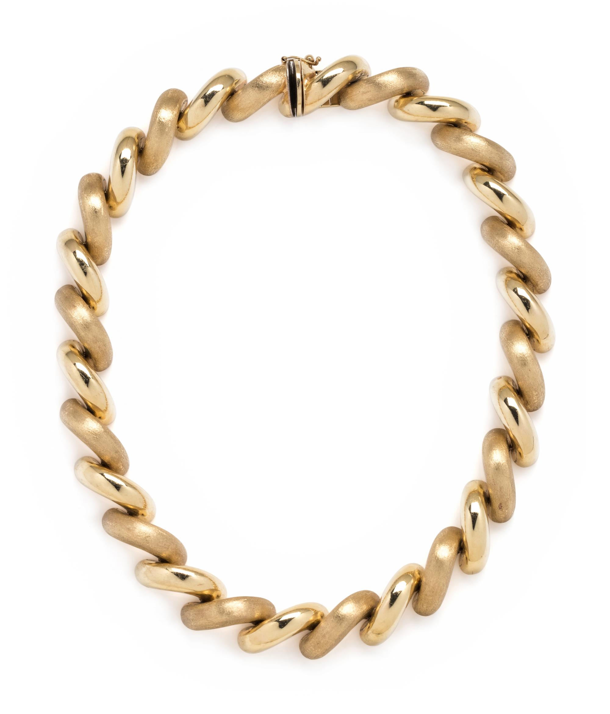 YELLOW GOLD NECKLACE