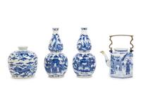 A Group of Chinese Export Blue and White Porcelain Articles