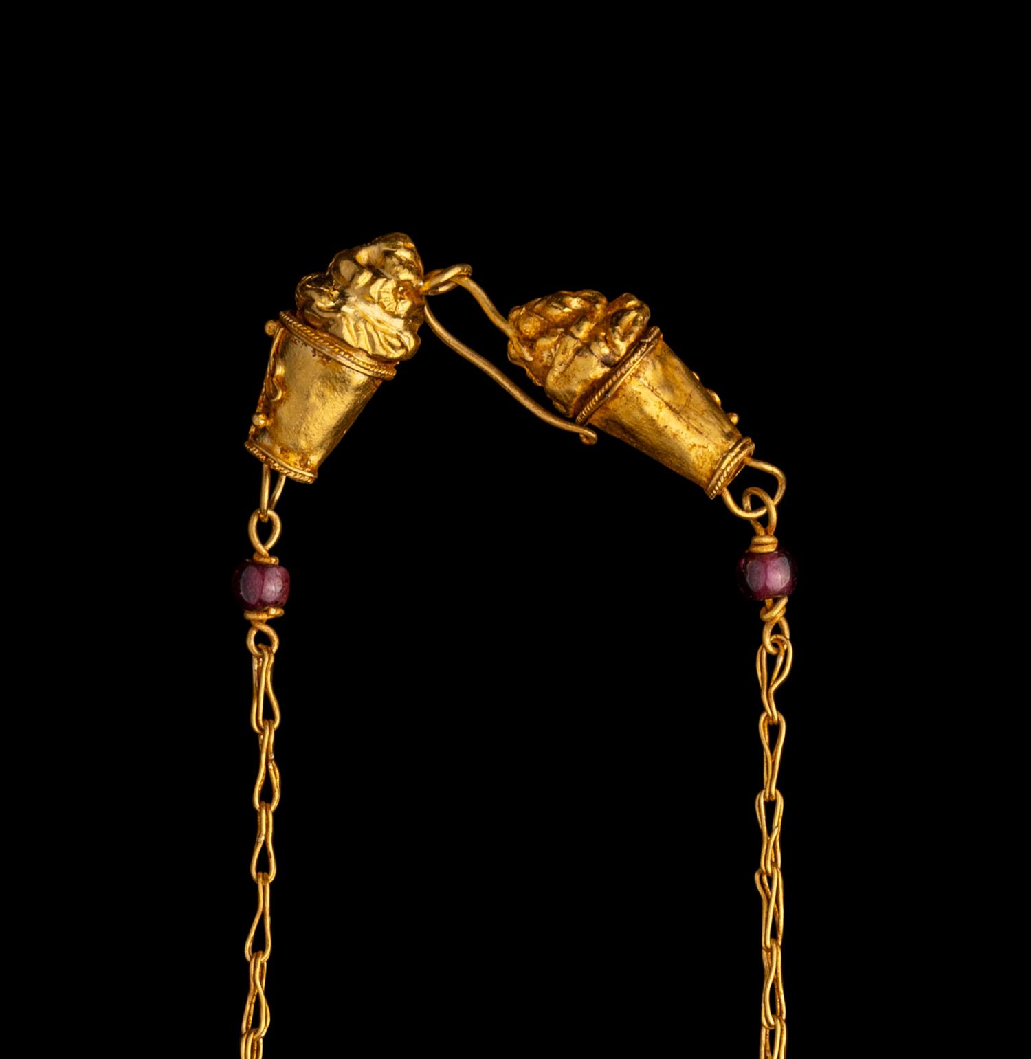 A Hellenistic Gold Necklace with Lion-Headed Terminals