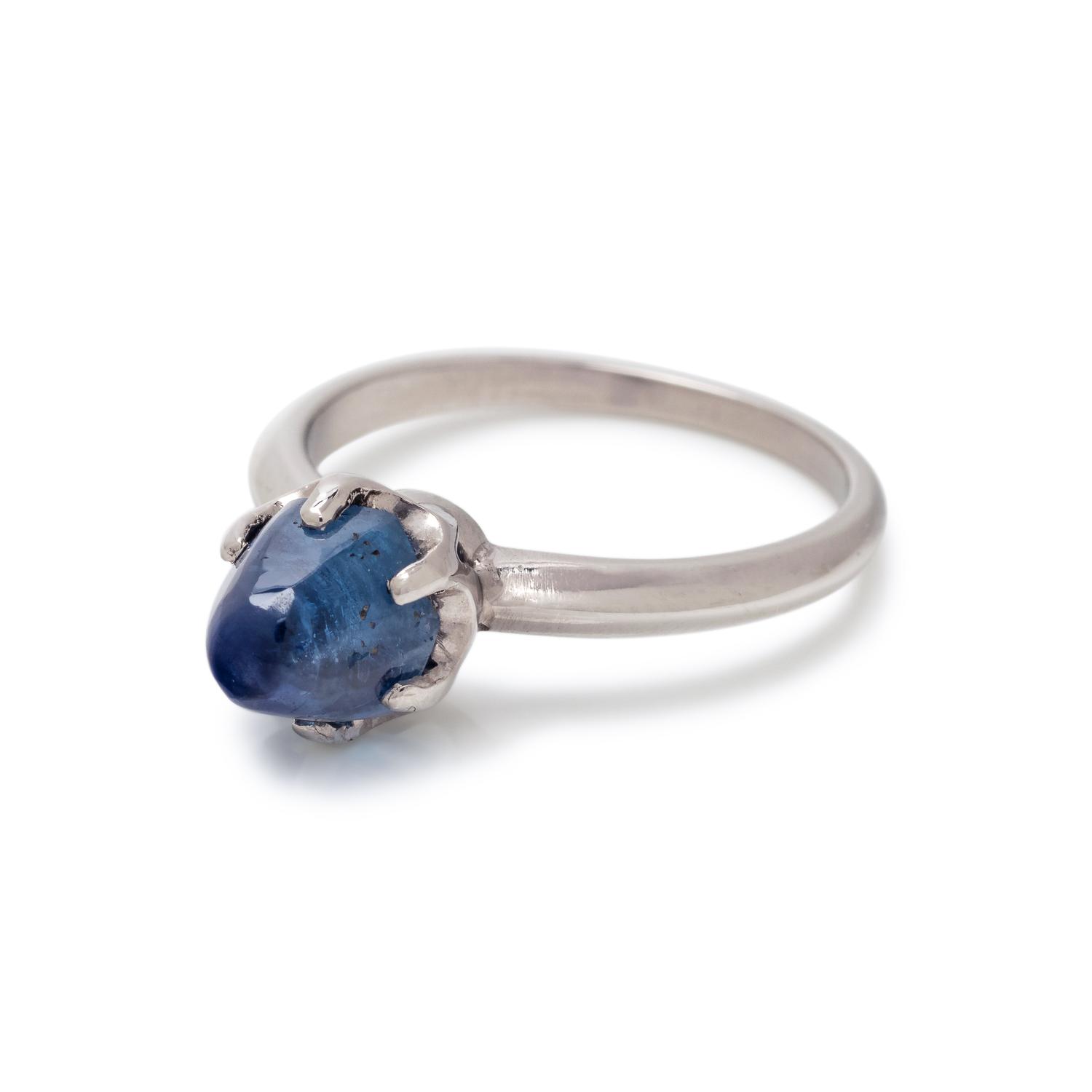 SAPPHIRE RING