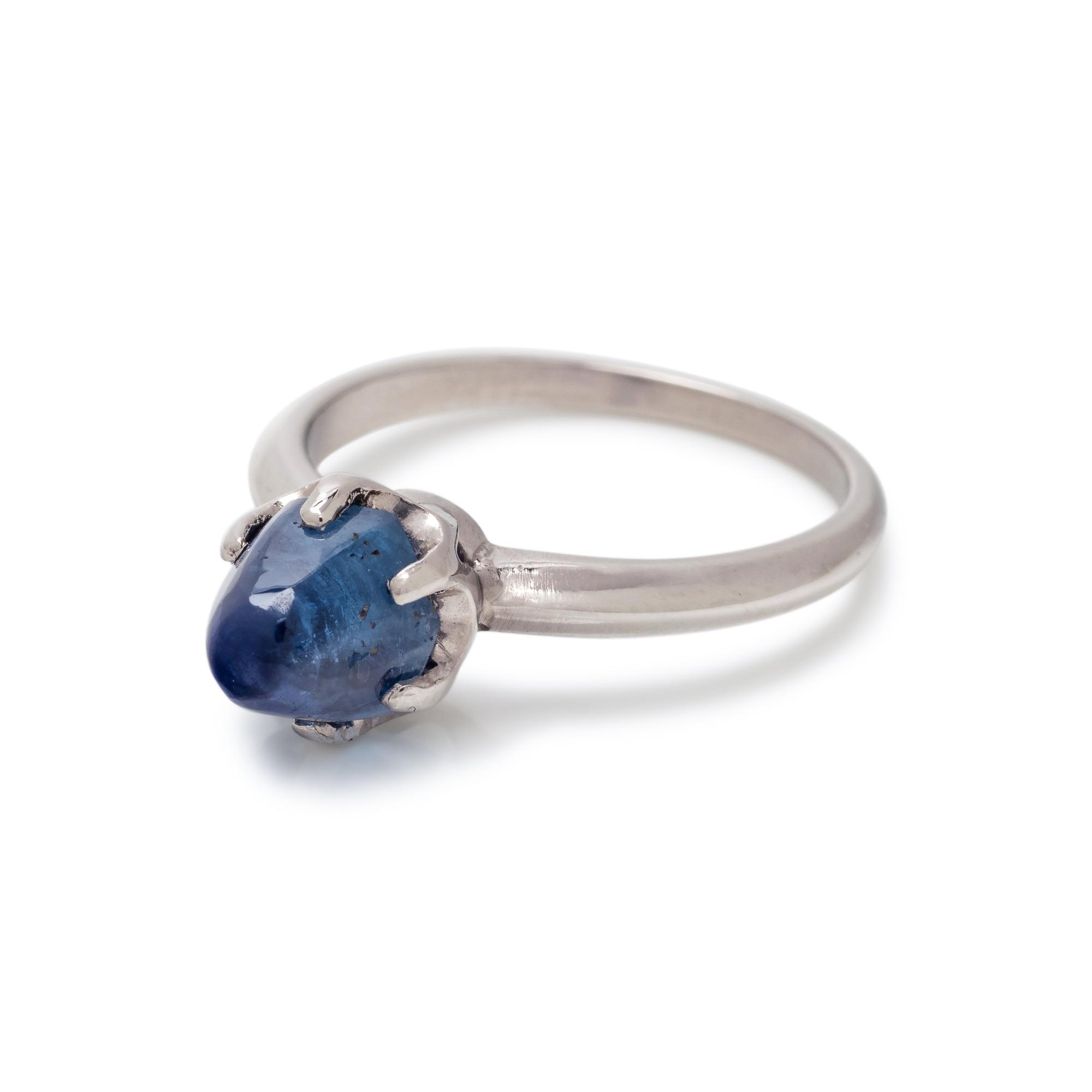 SAPPHIRE RING