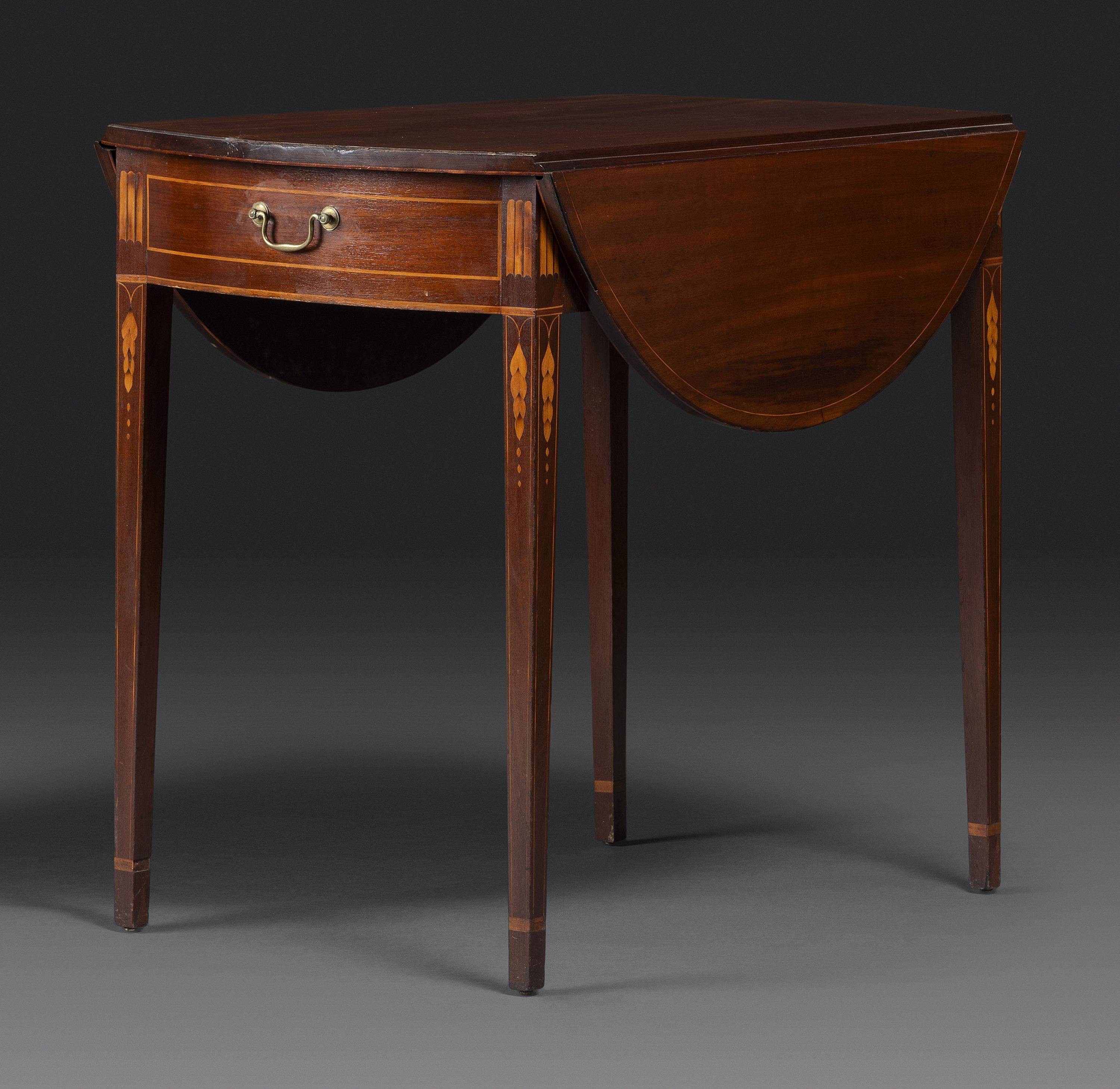 A Federal Inlaid Mahogany Drop Leaf Table