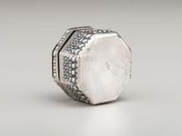Covered Box, Circa 1905