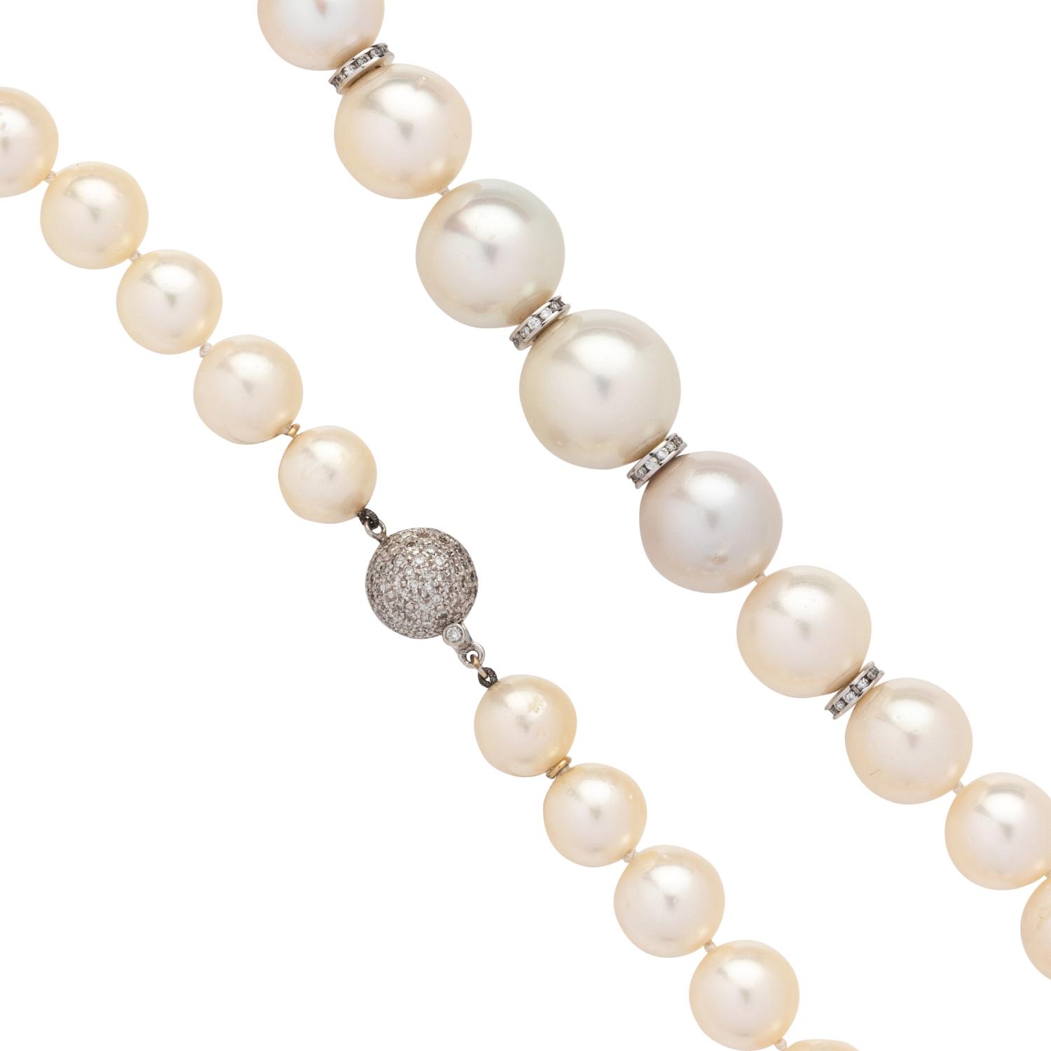 CULTURED SOUTH SEA PEARL AND DIAMOND NECKLACE