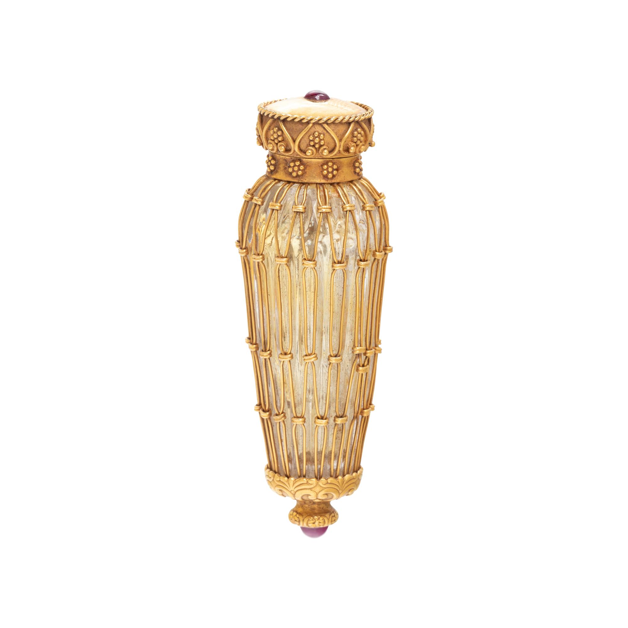 TIFFANY & CO., YELLOW GOLD AND RUBY SCENT BOTTLE