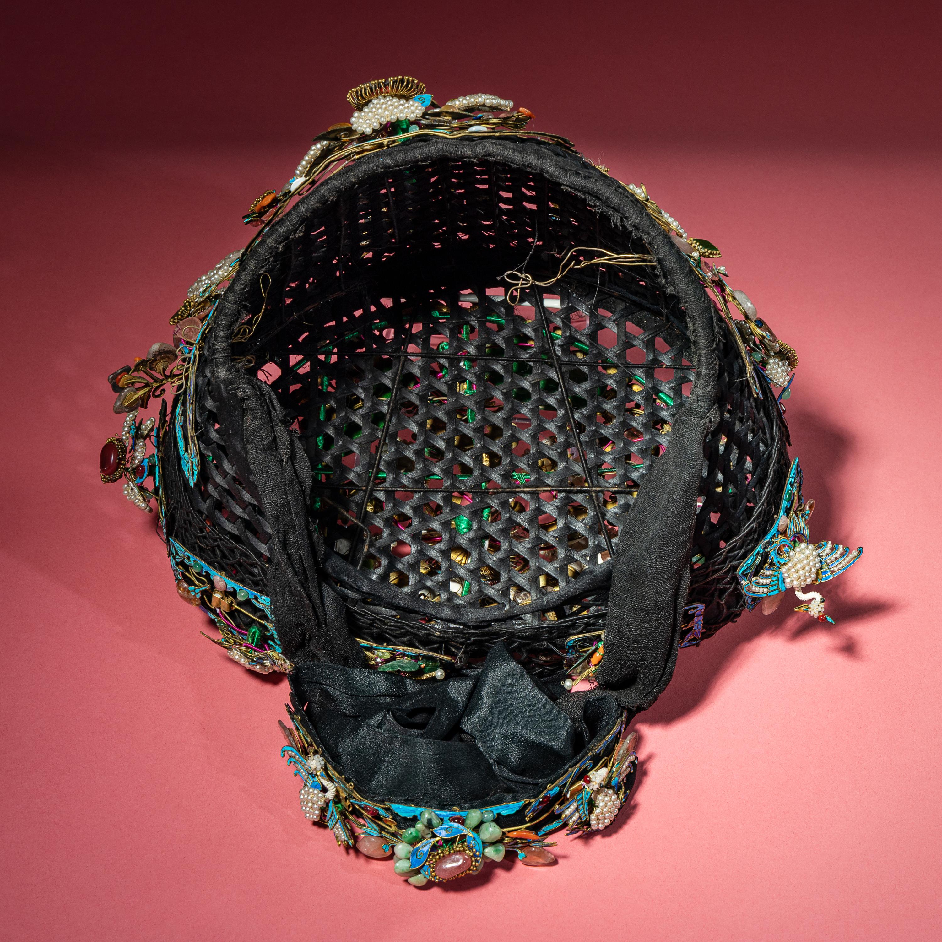 A Chinese Pearl, Jadeite, and Hardstone Ornamented Court Headdress, Dianzi, with Headband, Box, and Four Hairpins, 19th Century 清晚期 珠翠鈿子及遮眉勒一套