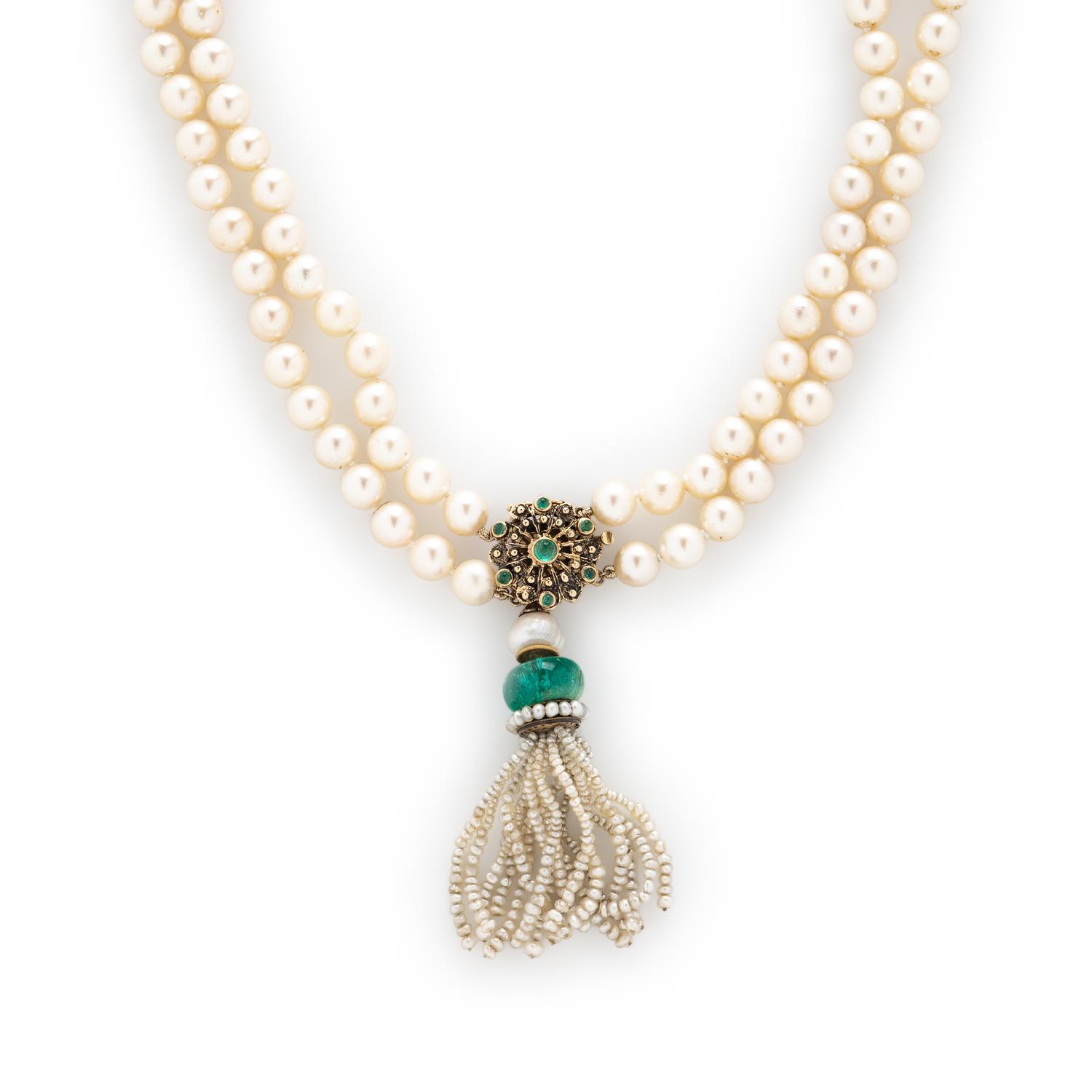 CULTURED PEARL, EMERALD, AND YELLOW GOLD NECKLACE