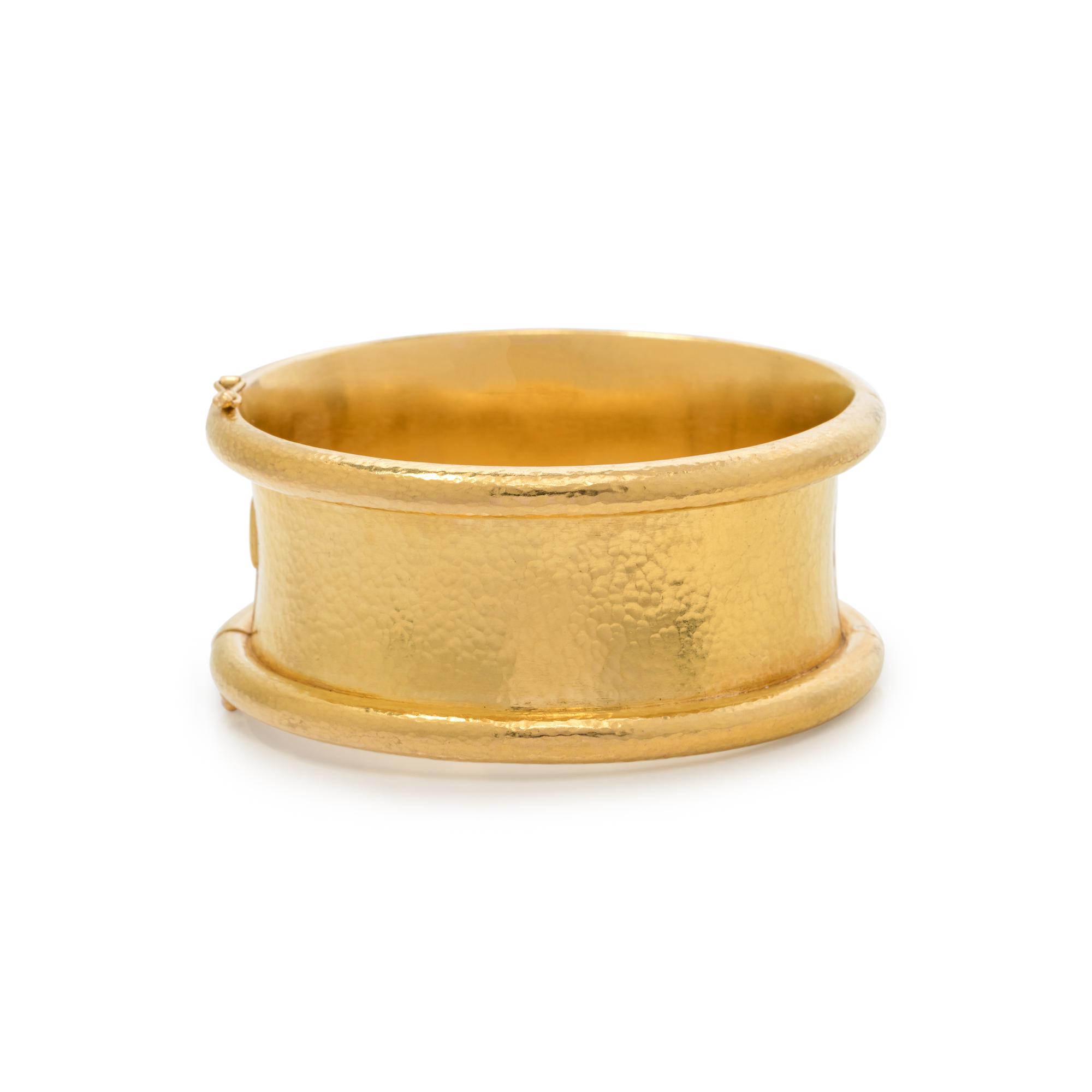 ELIZABETH LOCKE, YELLOW GOLD 'AMULET' BANGLE BRACELET