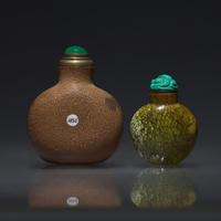Two Chinese Snuff Bottles, Turquoise and Palm Wood, The Turquoise Qing Dynasty, 19th Century — 清晚期 綠松石鼻煙壺及棕櫚木鼻煙壺兩支