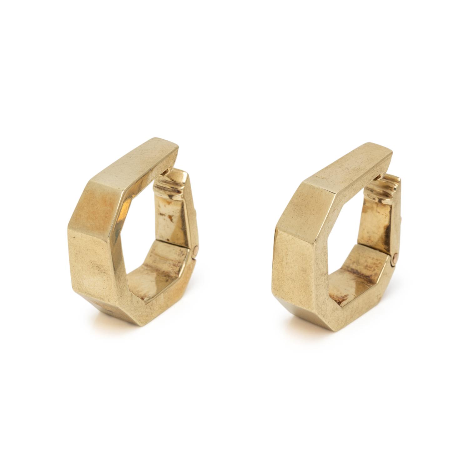 YELLOW GOLD HOOP EARRINGS