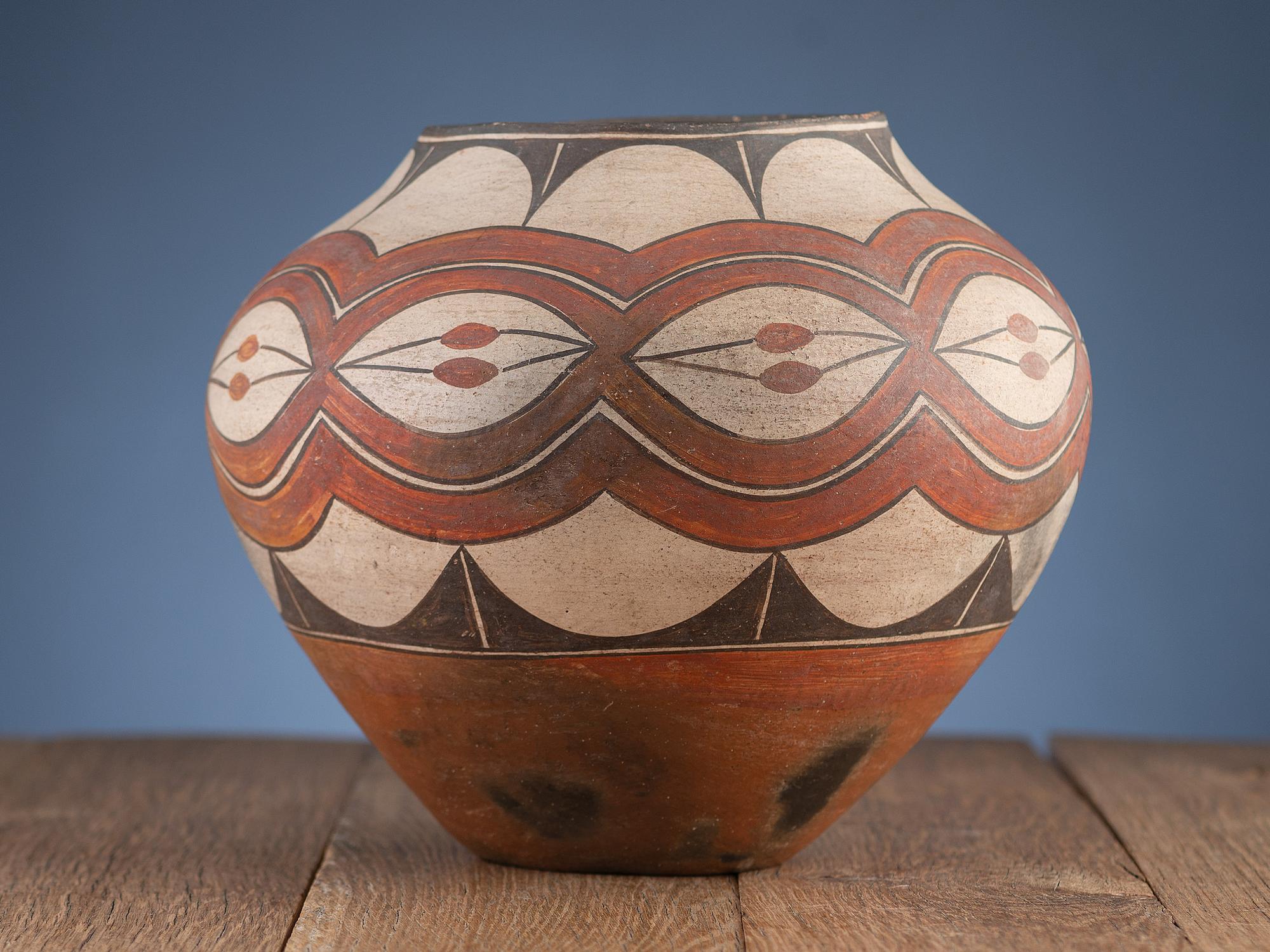 Zia Polychrome Pottery Jar