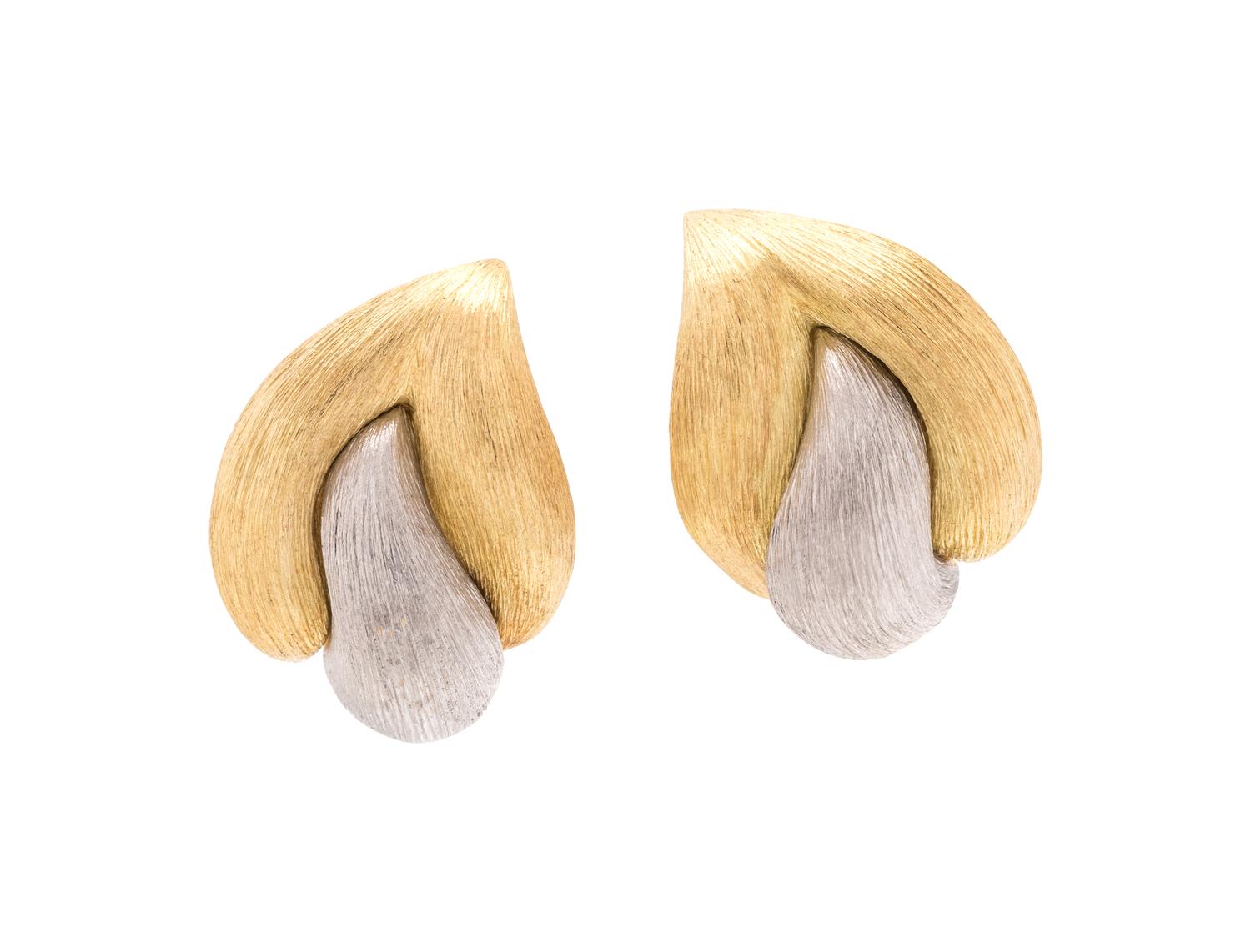 HENRY DUNAY, YELLOW GOLD AND PLATINUM EARCLIPS