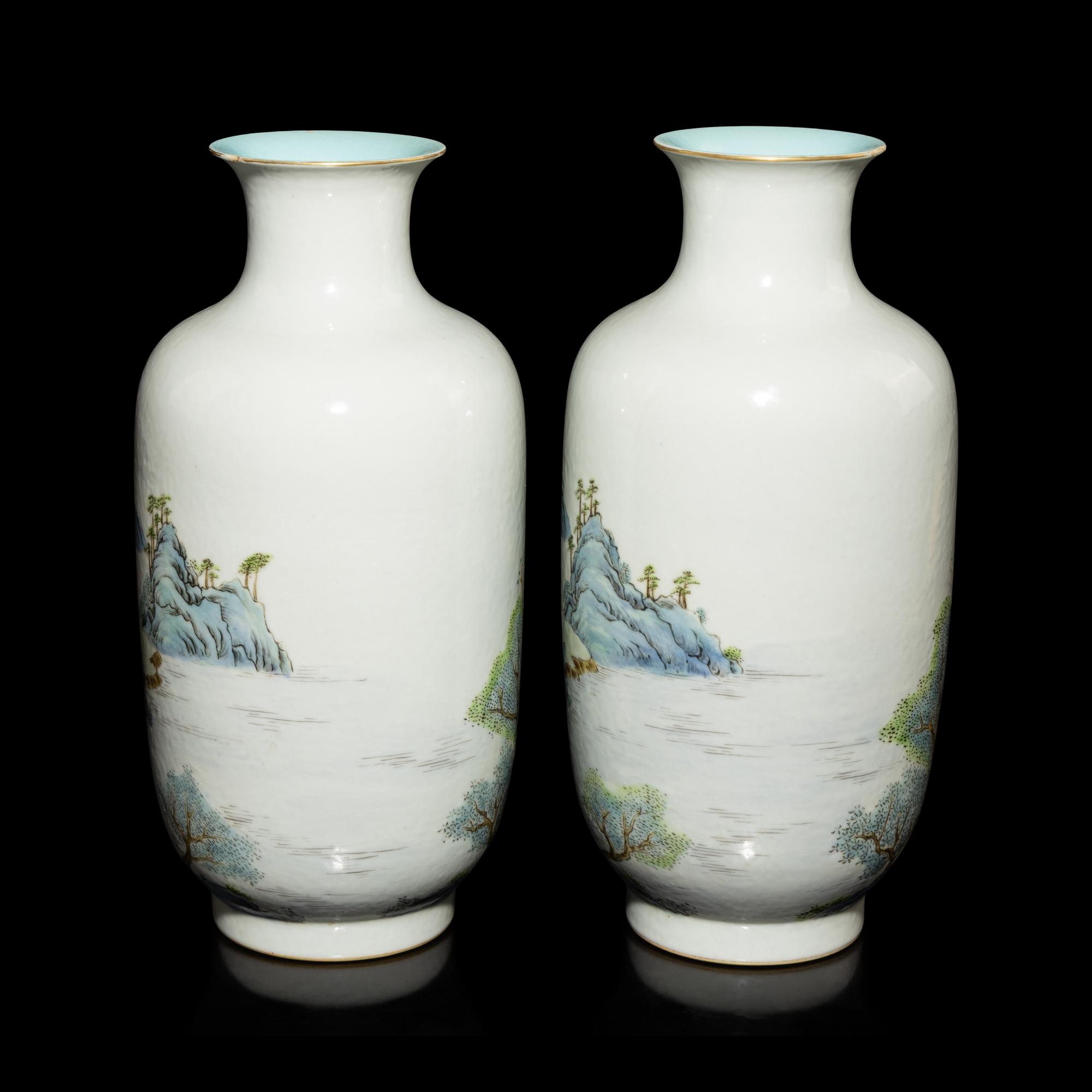 A Pair of Chinese Famille Rose Porcelain 'Landscape' Lantern Vases, Late Qing/Republican Period — 晚清/民國 粉彩山水圖燈籠瓶一對