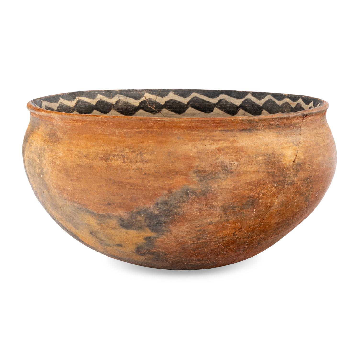Ancestral Pueblo, Gila Polychrome Pottery Bowl, with Birds
