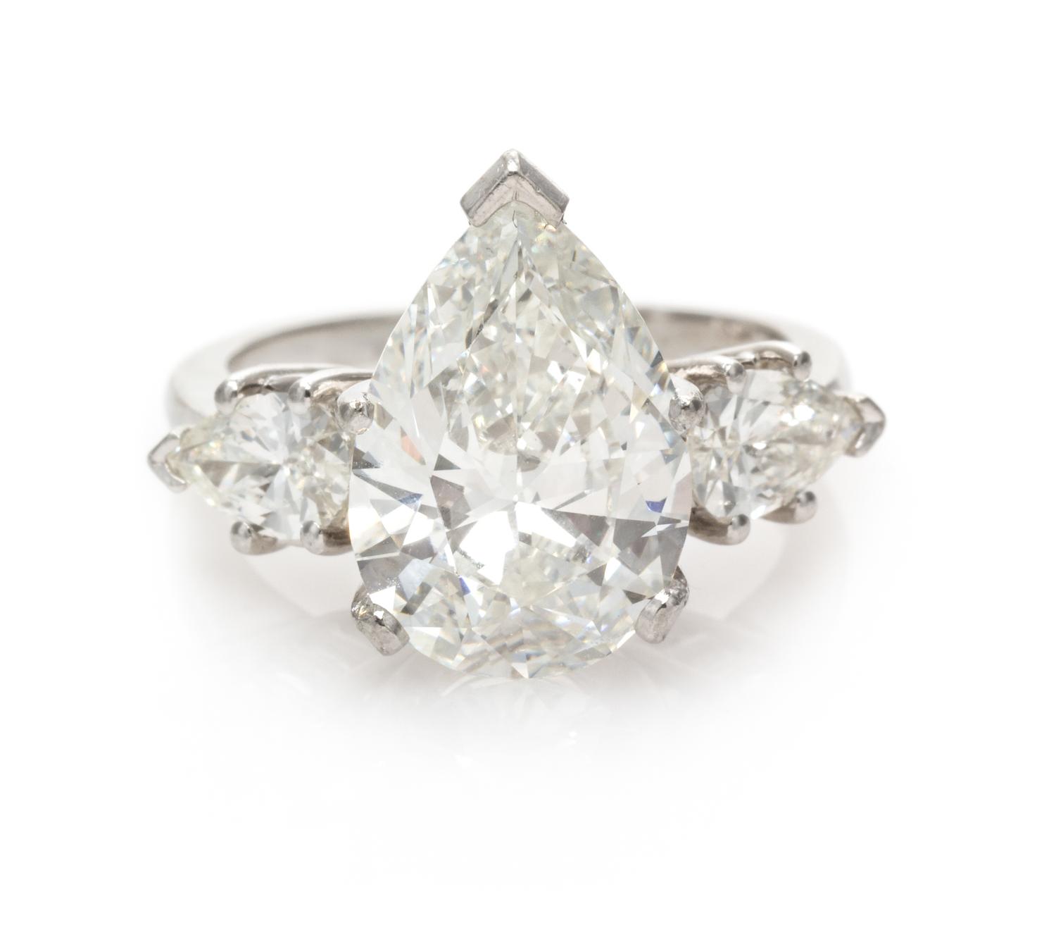 A Platinum and Diamond Ring, 4.80 dwts.