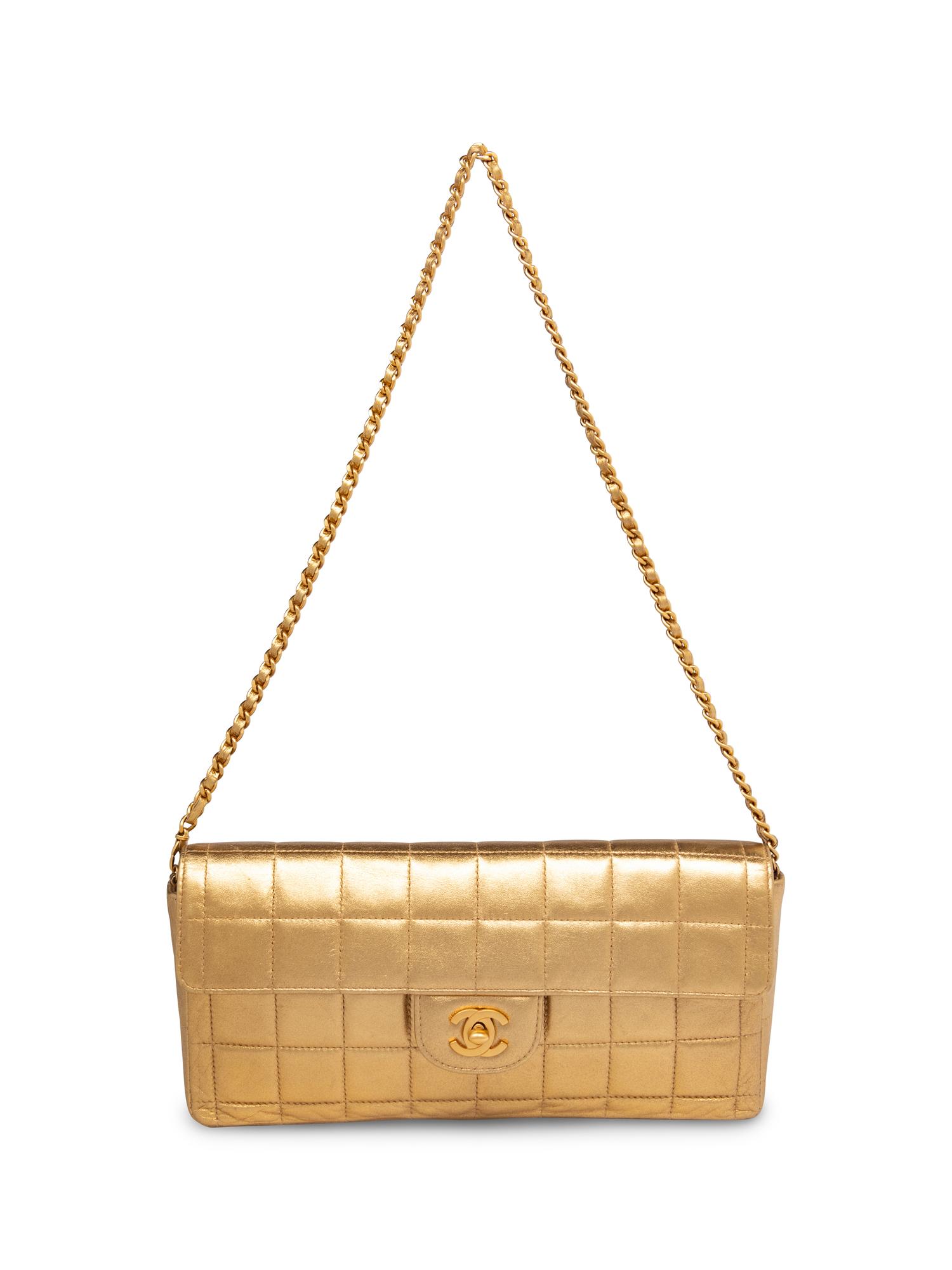 Chanel Chocolate Bar Shoulder Bag in Gold Lambskin