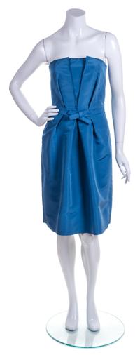 An Oscar de le Renta Teal Strapless Cocktail Dress, Size 8.