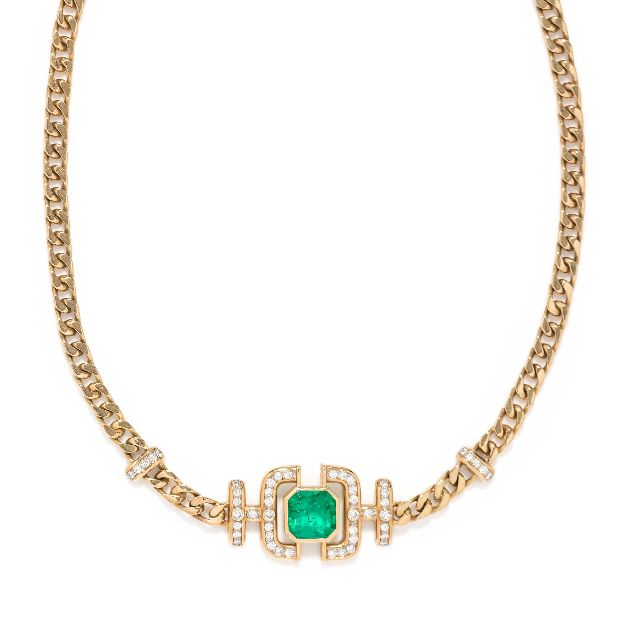 YELLOW GOLD, EMERALD AND DIAMOND NECKLACE