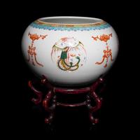 A Chinese Famille Rose Porcelain 'Bat and Phoenix' Fishbowl, Late 19th Century — 清晚期 粉彩團鳳壽字紋小缸