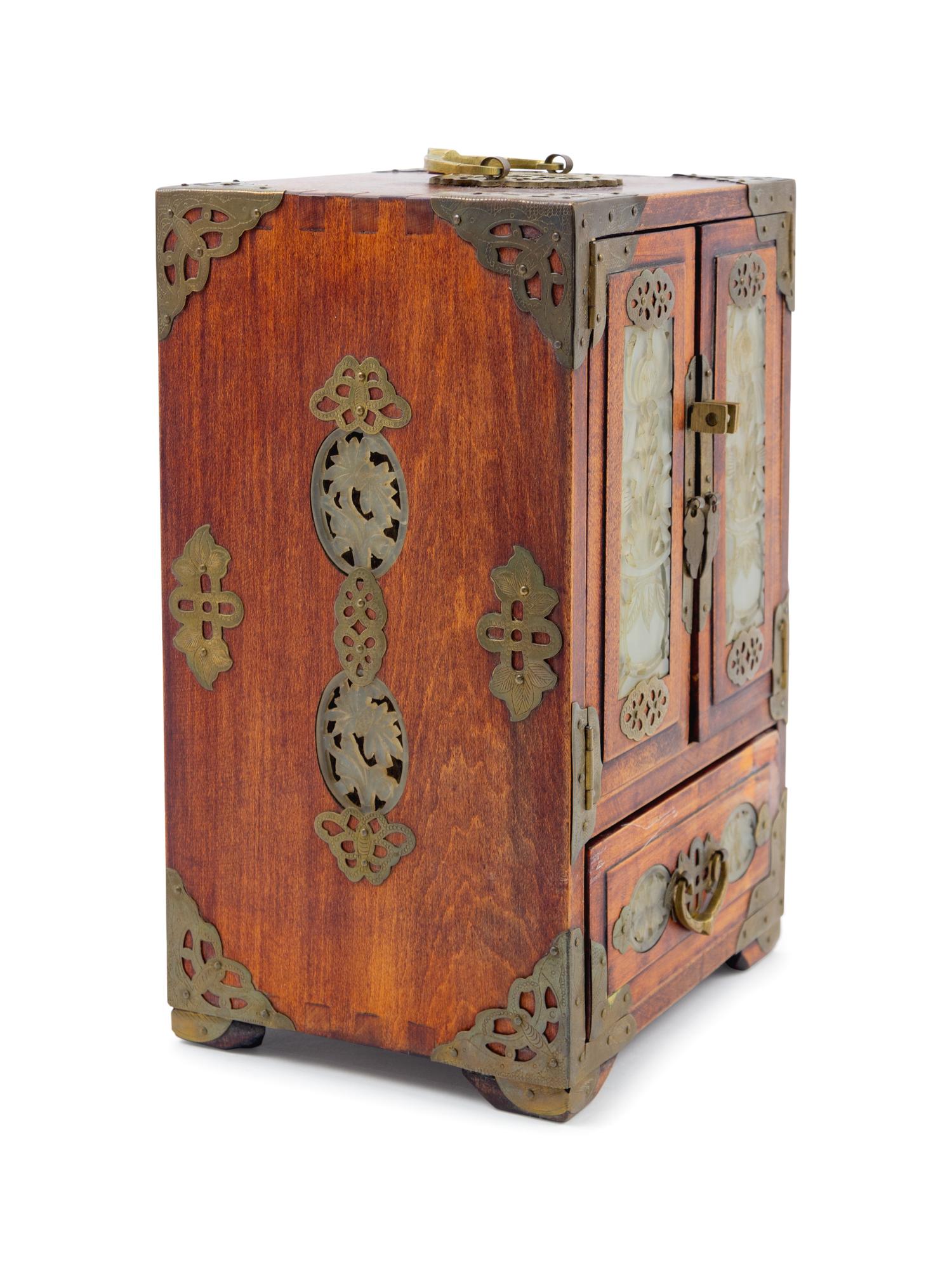 A Chinese Jade Inset Wood Jewelry Box