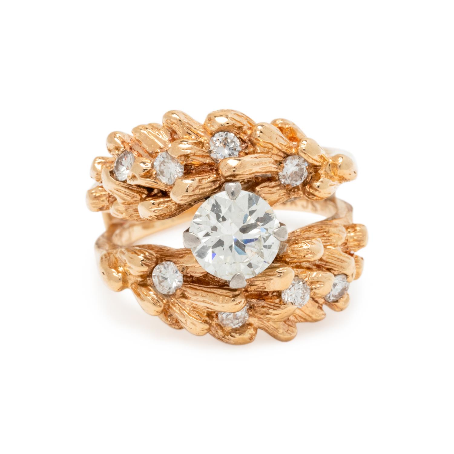 YELLOW GOLD AND DIAMOND RING