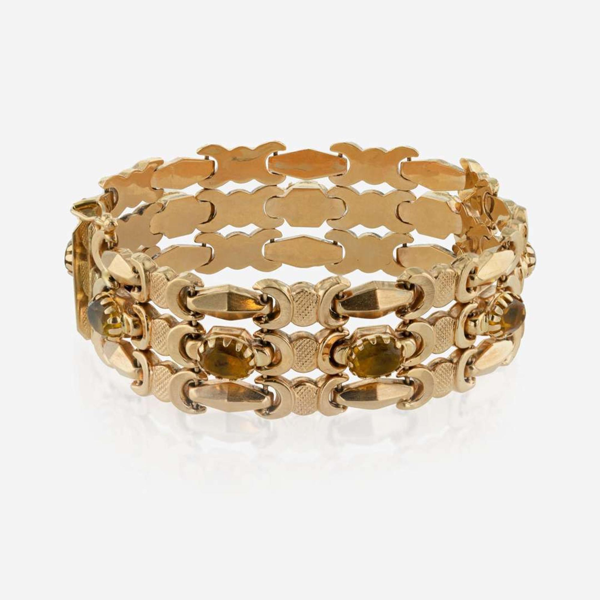An 18K Yellow Gold and Glass Bracelet