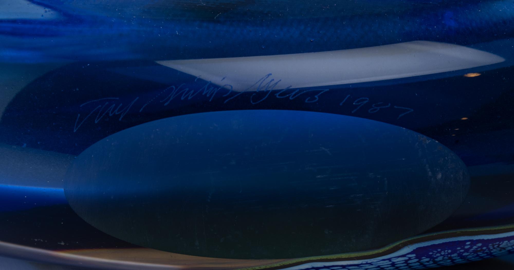 Contiguous Fragment Series Vessel , 1987