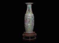A massive Chinese export famille rose-decorated vase, second half 19th century 外銷瓷粉彩大瓶 十九世紀下半