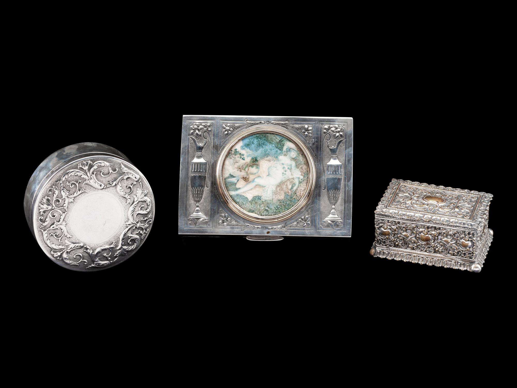 A Portuguese 18-Karat Gold Mounted Silver Humidor