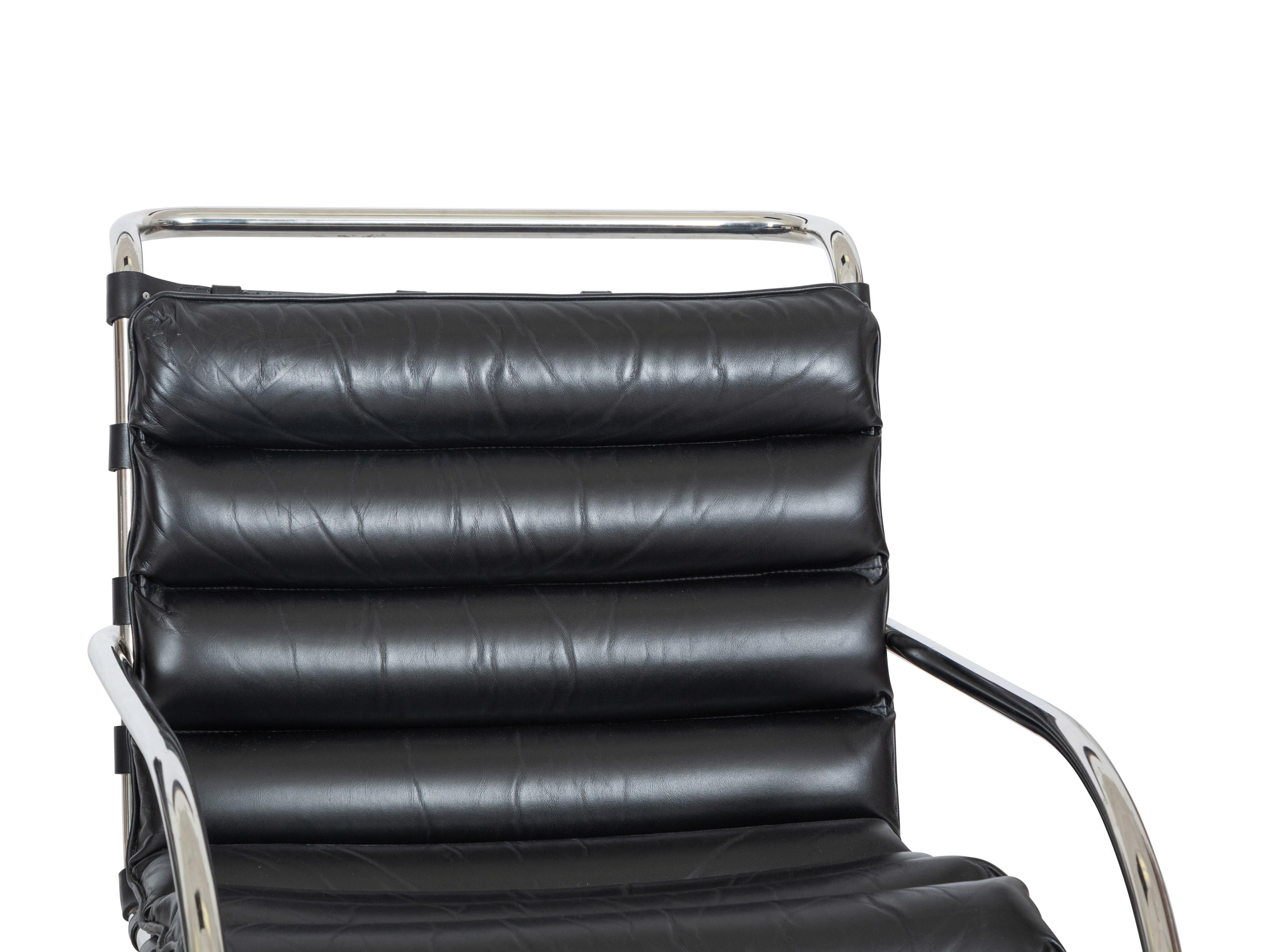 A Pair of Knoll MR Lounge Chairs