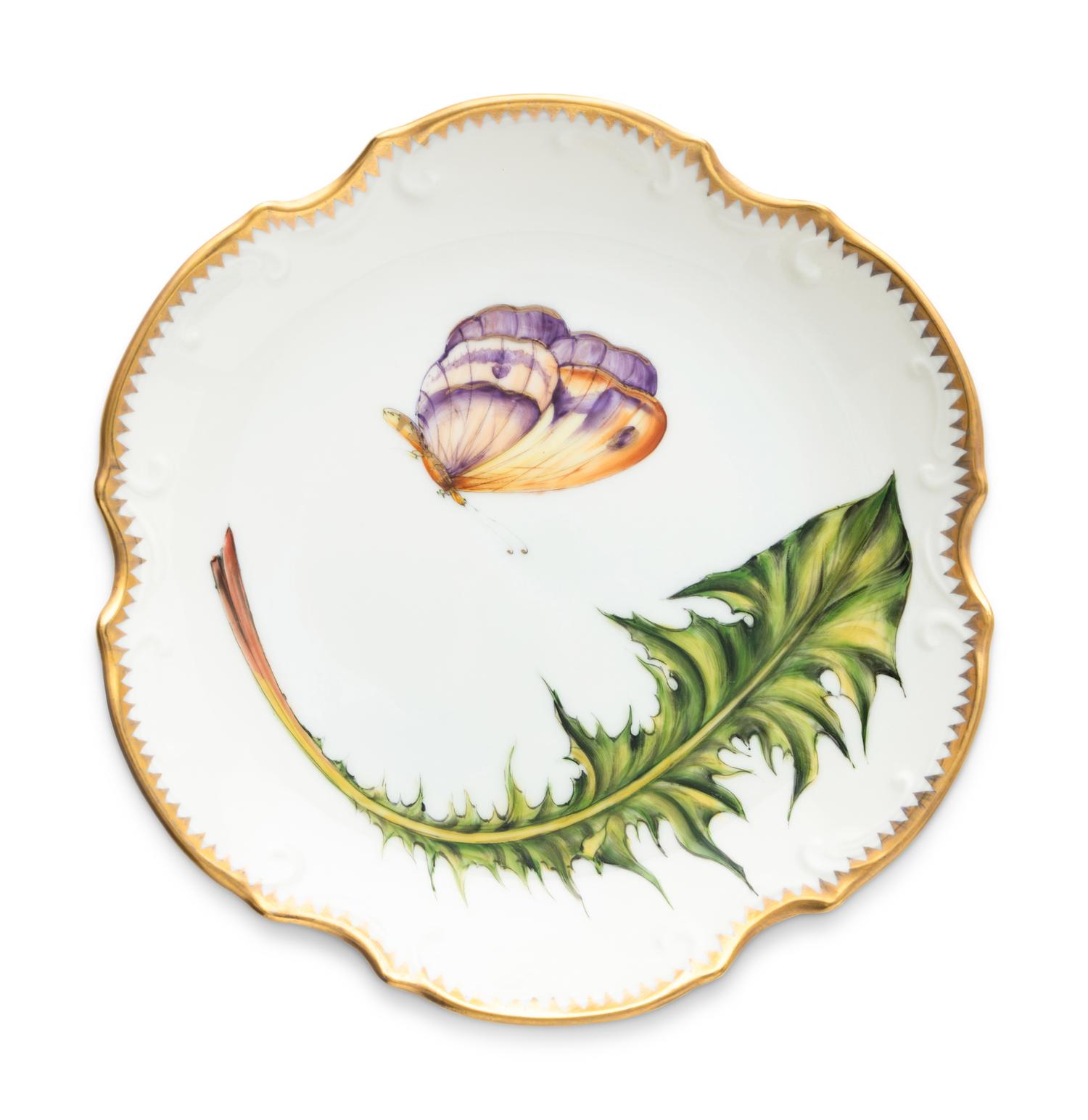 An Anna Weatherley Green Leaf Porcelain Dinner Service