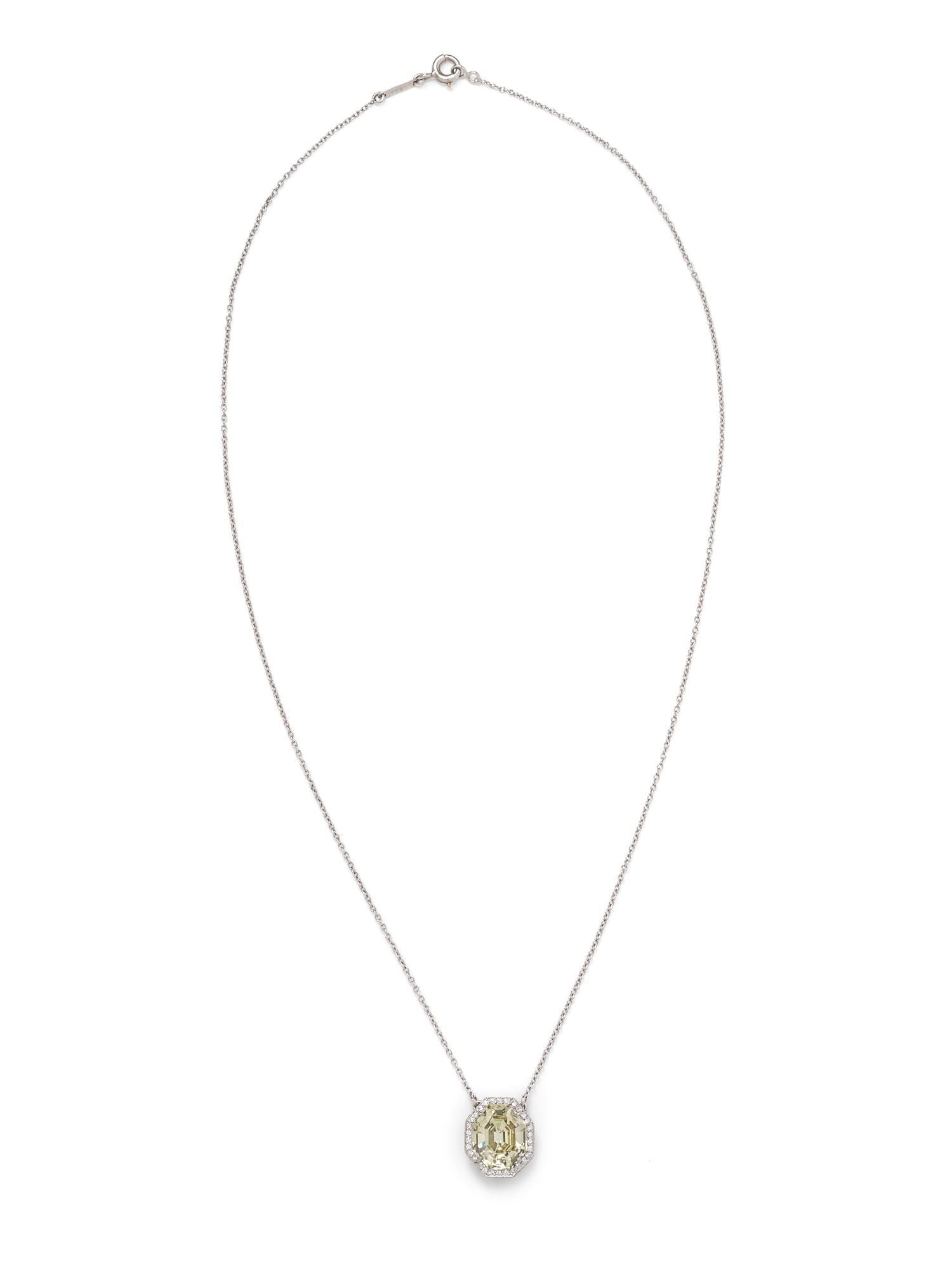 FANCY BROWNISH GREENISH YELLOW DIAMOND AND DIAMOND NECKLACE