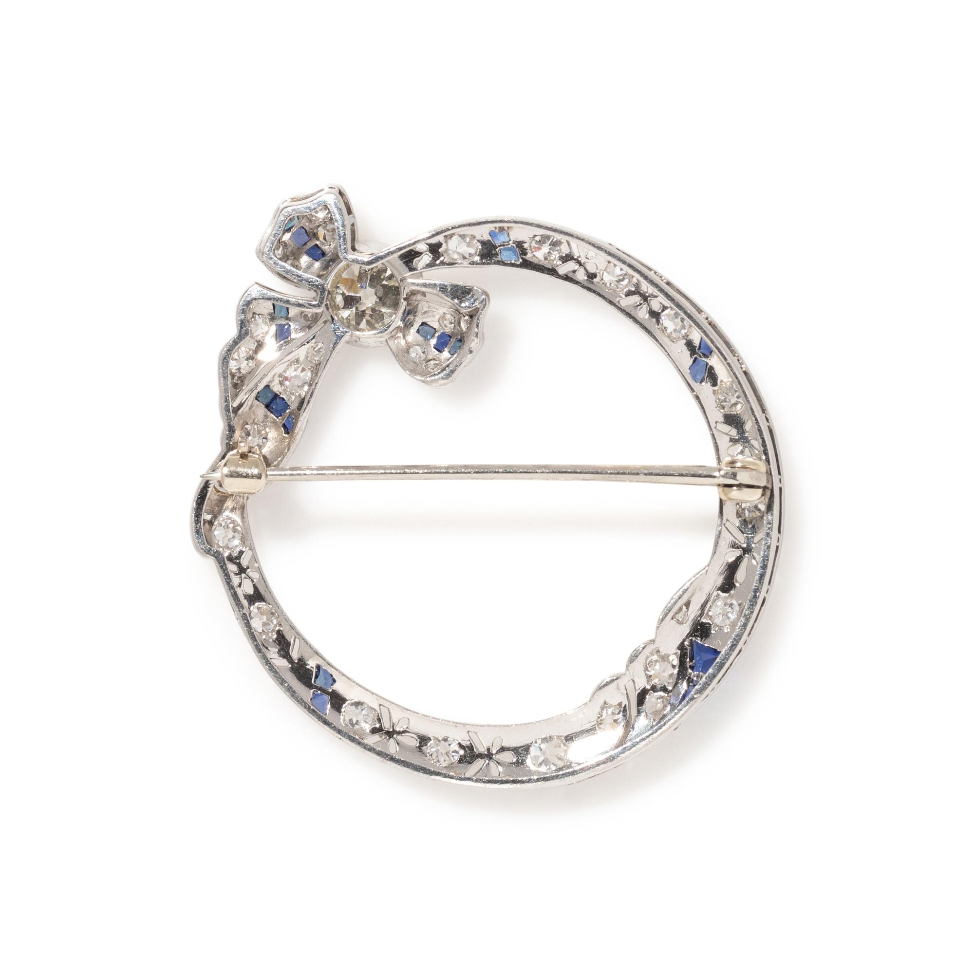 ART DECO, DIAMOND AND SAPPHIRE CIRCLE BROOCH
