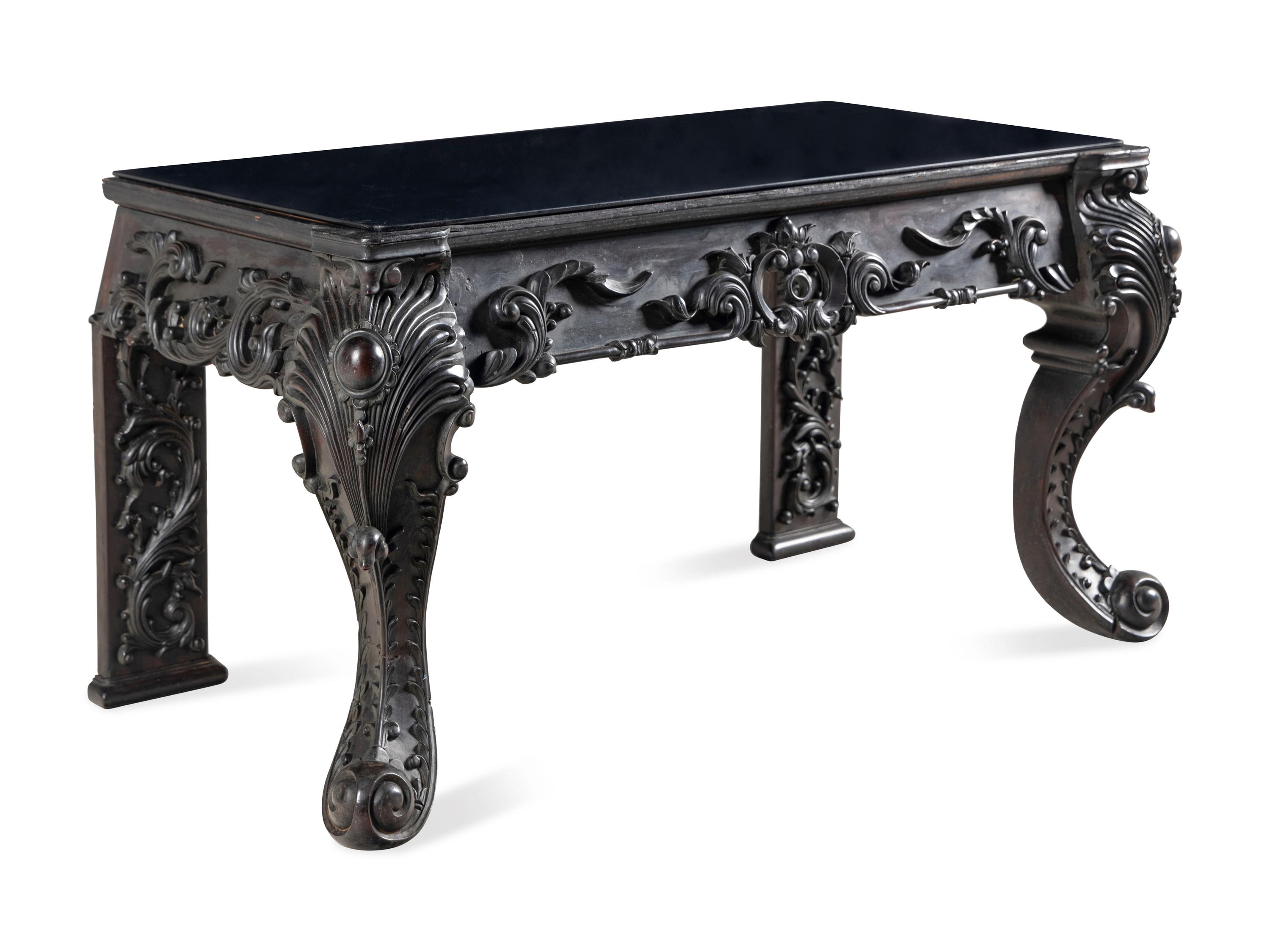 An Impressive Chinese Export Carved Hardwood Console Table, 19th Century 清晚期 外銷紅木桌