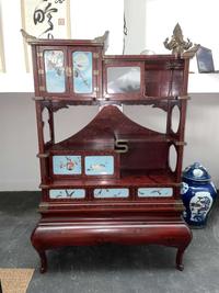A Japanese lacquer display cabinet with cloisonné panels 日本漆器立柜及底座 Late Meiji period ????