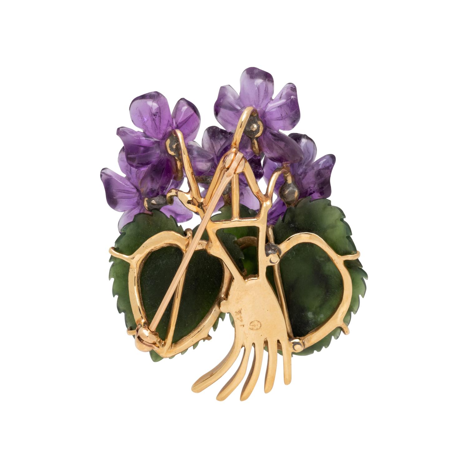 AMETHYST, HARDSTONE AND DIAMOND FLOWER PENDANT/BROOCH
