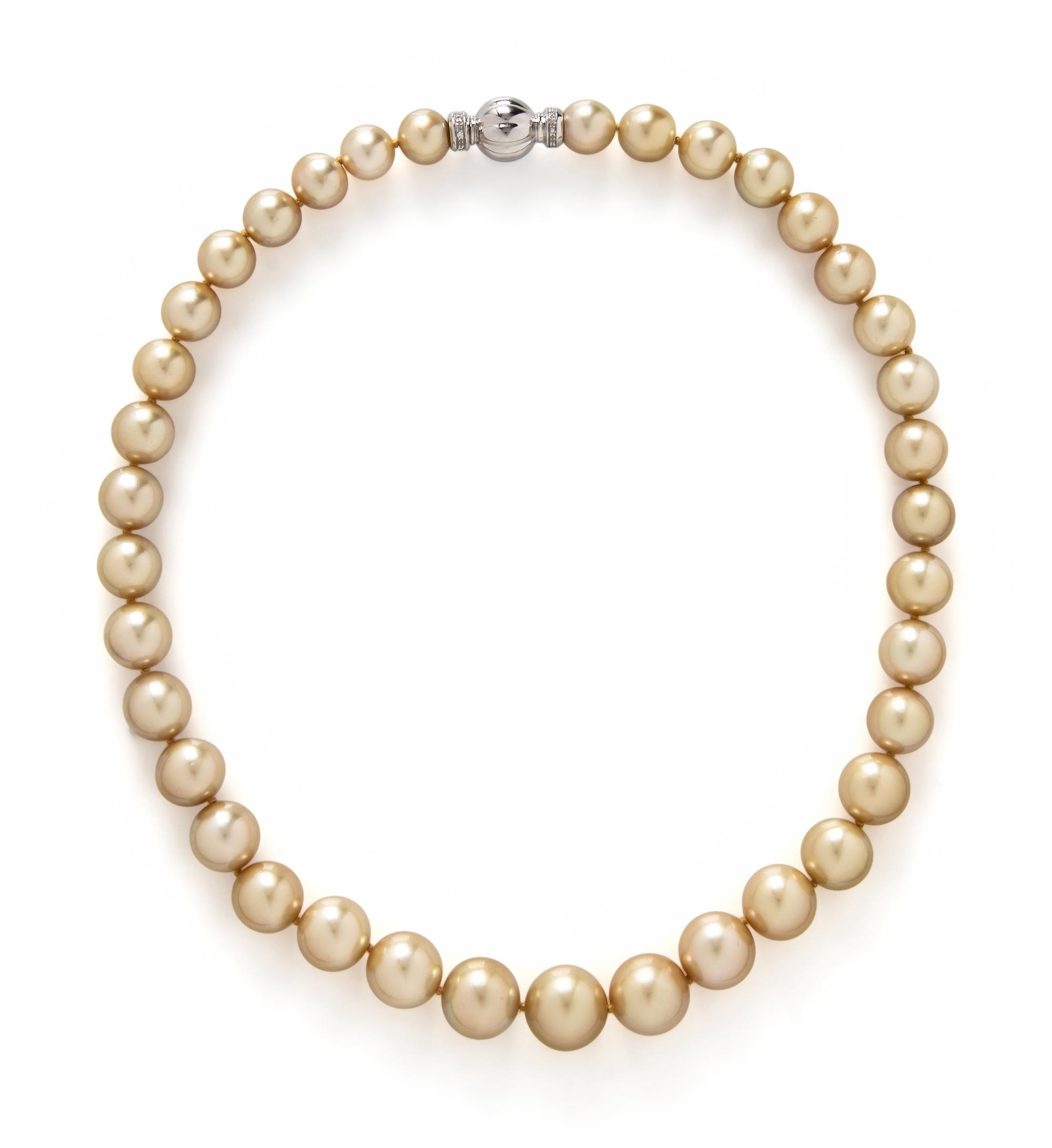 GOLDEN CULTURED PEARL NECKLACE
