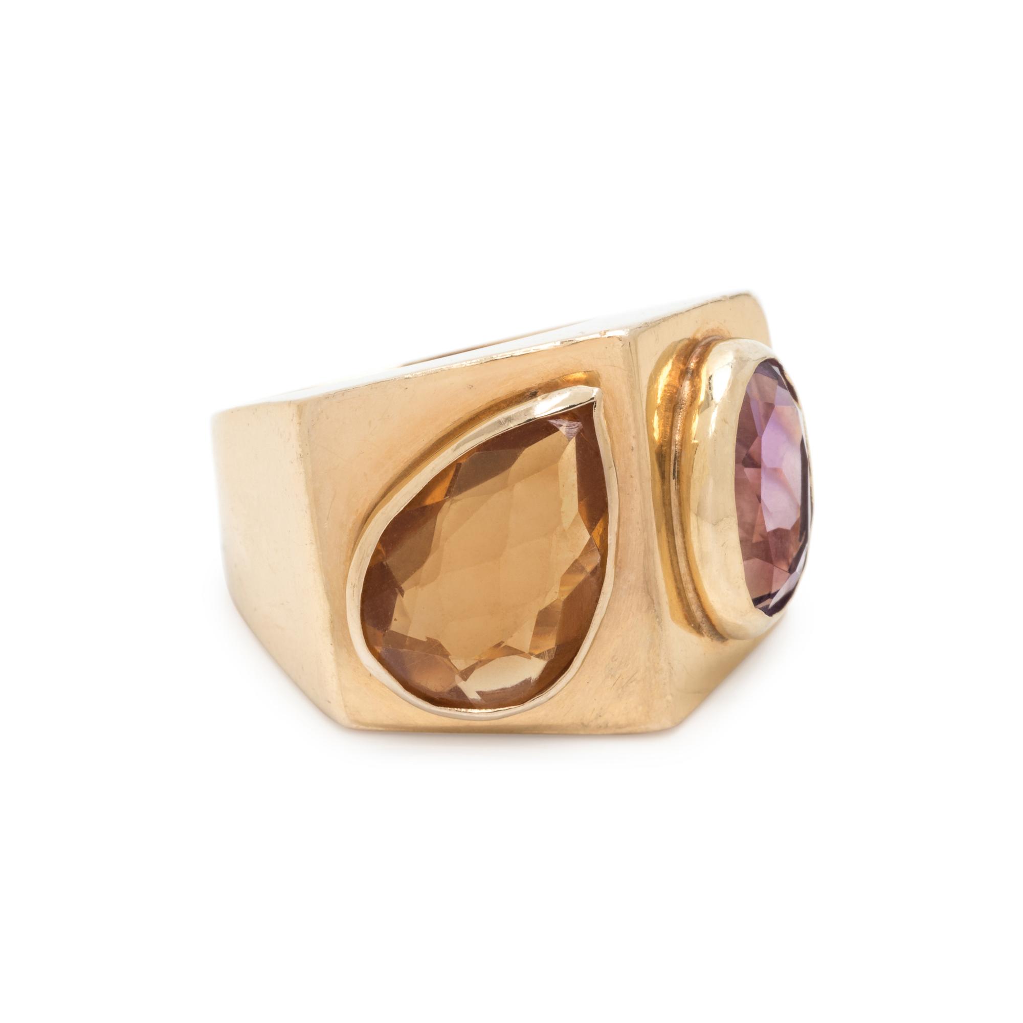 YELLOW GOLD, CITRINE AND AMETHYST RING