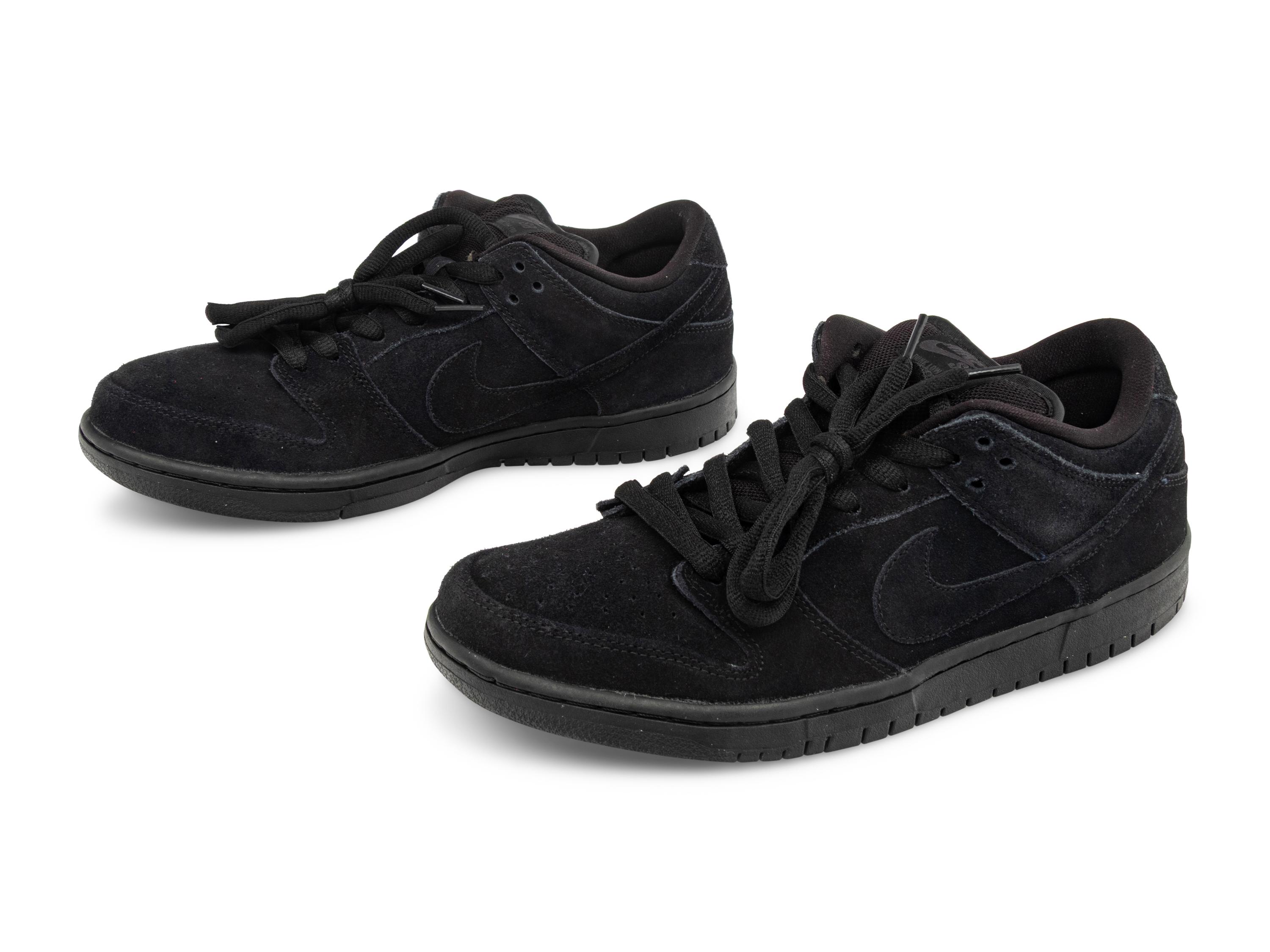 Dunk Low Pro SB Blackout